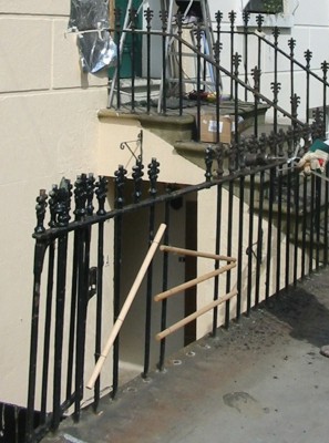 Cast iron railing at No. 8 York Road, Royal Tunbridge Wells