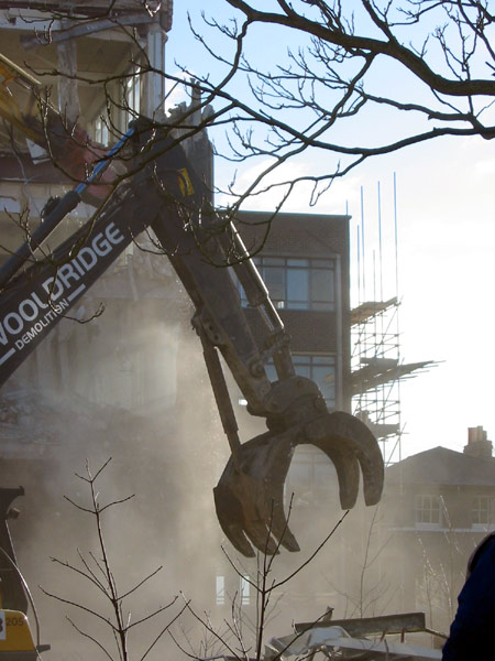 cala homes - wooldridge demolition - dust control
