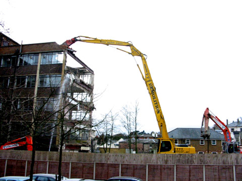 cala homes - wooldridge demolition - dust control